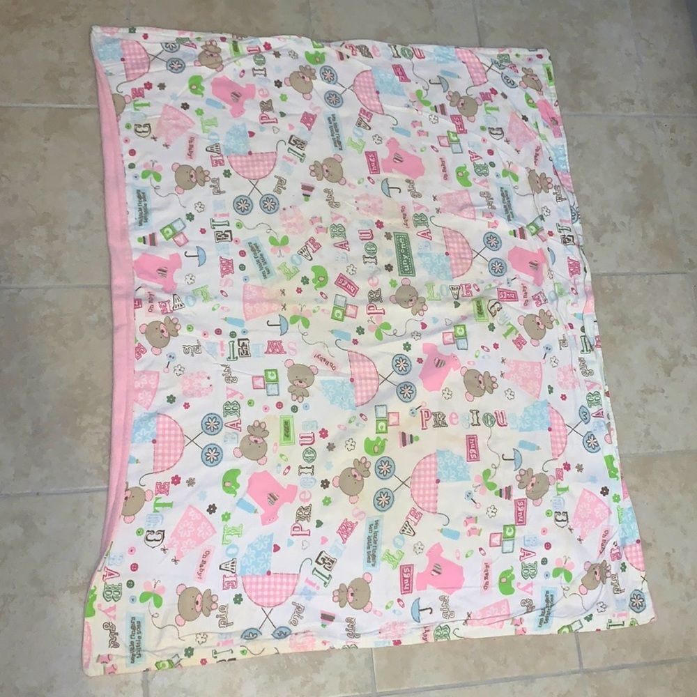 Baby Girl Quilt 39” x 32” - Picture 1 of 7